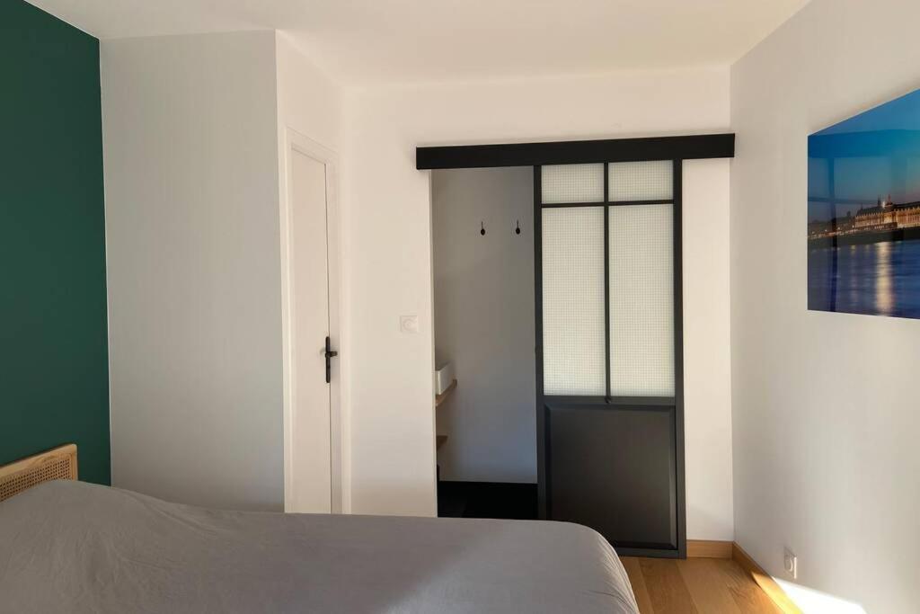 Le Clos Du Mesnil, Logement Totalement Independant Le Tourne Bagian luar foto